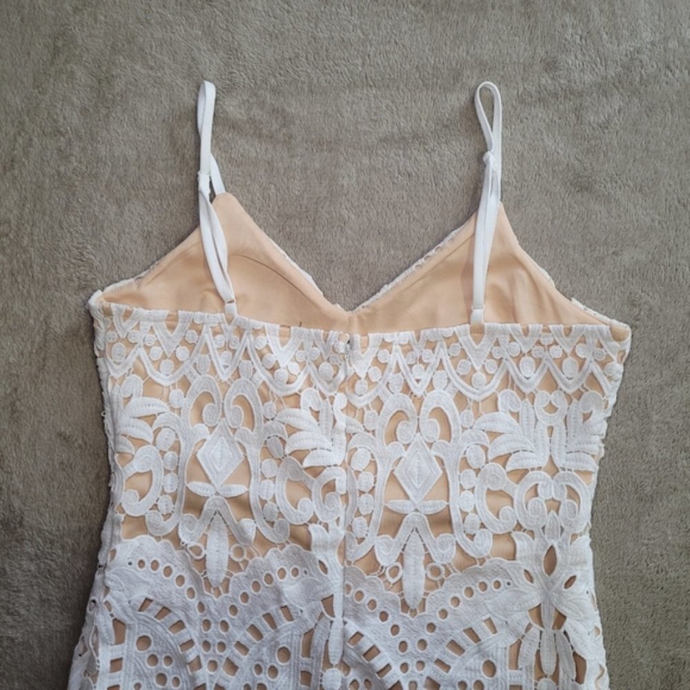 Lulus Perfect Love White and Nude Lace Mini Dress size medium - Picture 8 of 13